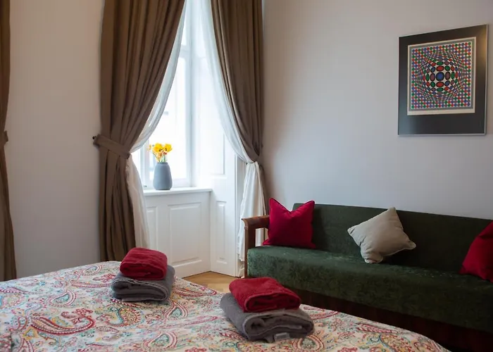 Stilvolles In Zentraler Lage Apartamento